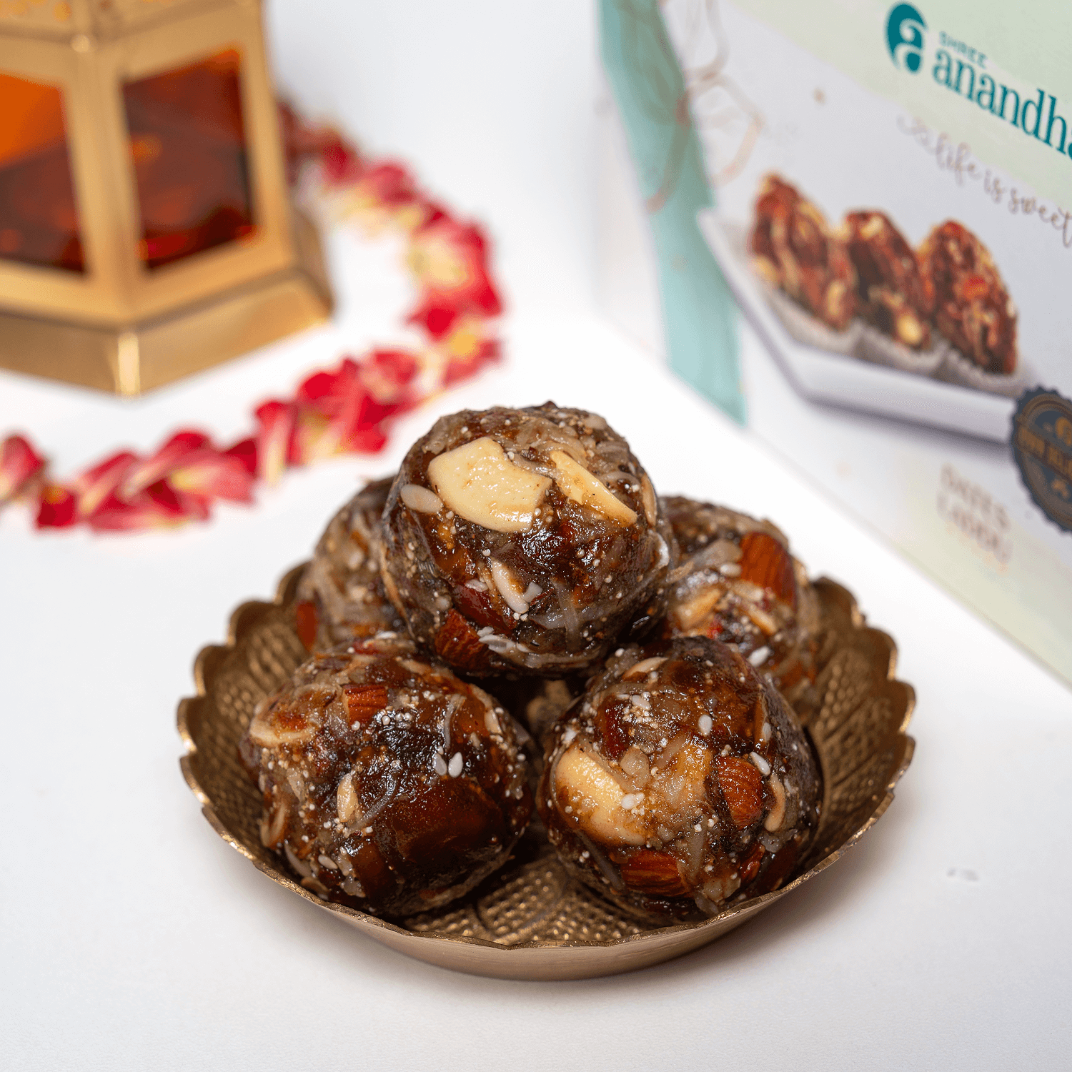 Dates Laddu
